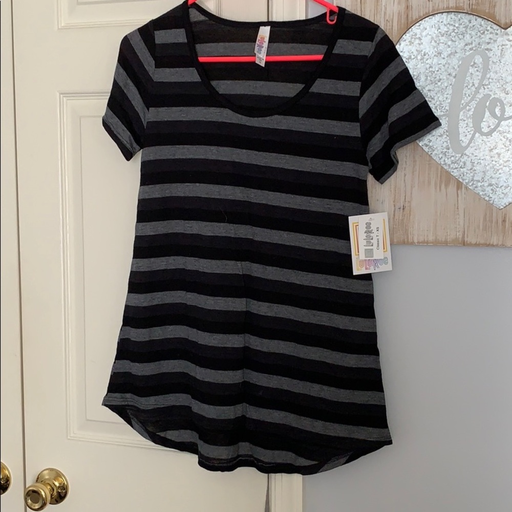 LulaRoe Classic T